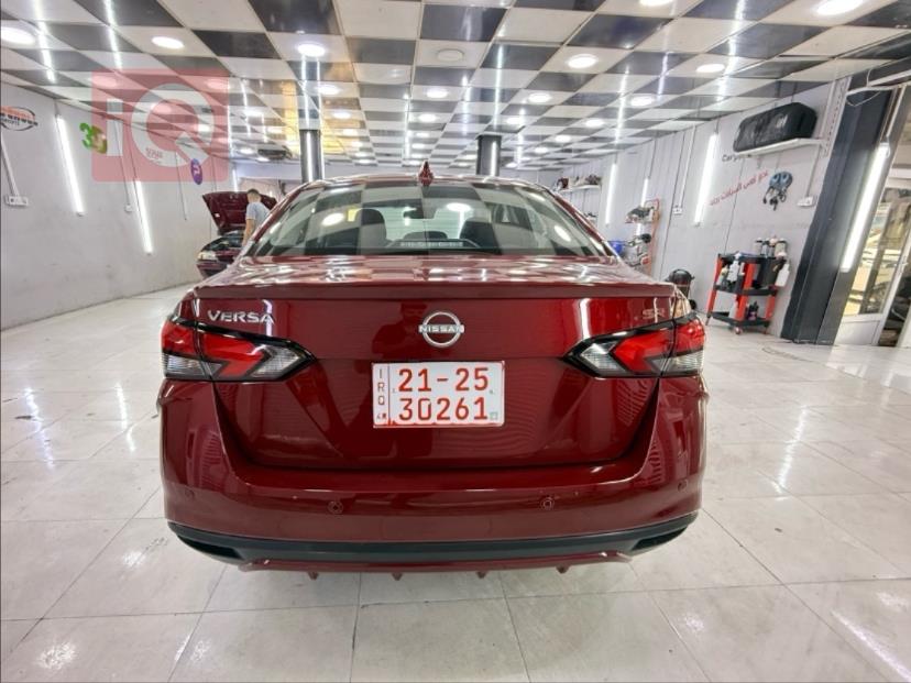 Nissan Versa